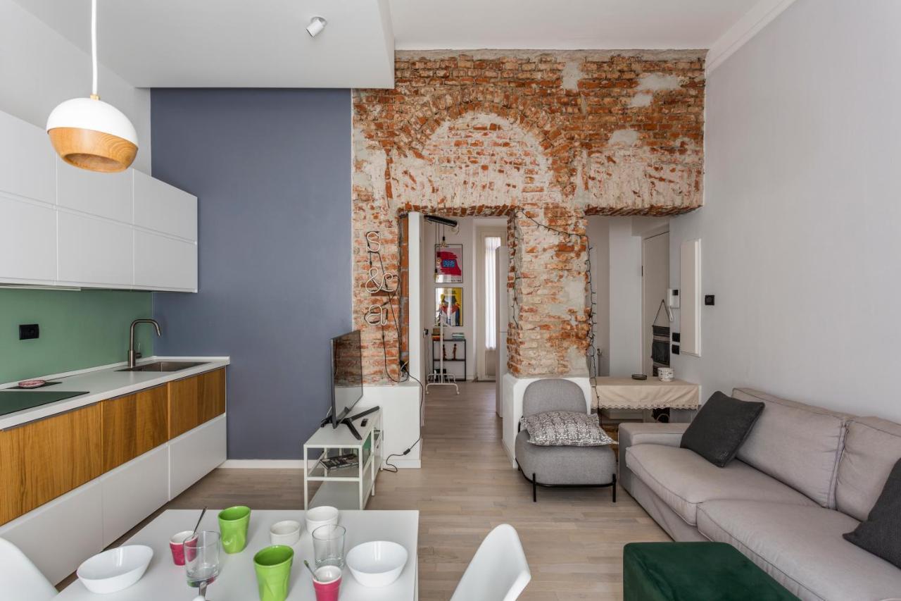 Lovely & Modern Home In China Town Area - Via Rosmini Milan Bagian luar foto